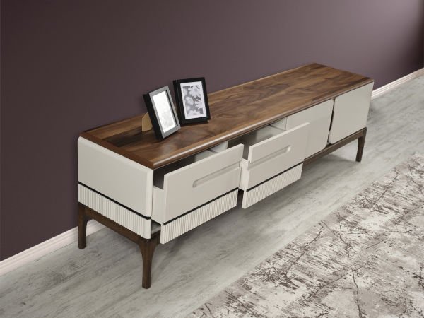 PİELLA TV ÜNİTESİ